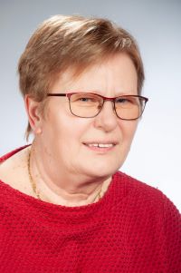 Gombár Mária